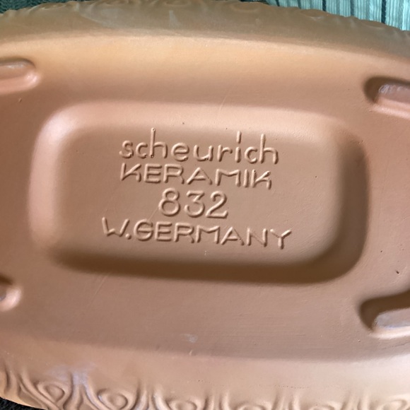 Vintage Schlemmer-Topf Scheurich Keramik Clay Cooking Bakeware #832 and New Book - Picture 4 of 14